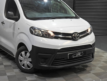 Used Toyota ProAce 2023 for sale - 79551152: Photo