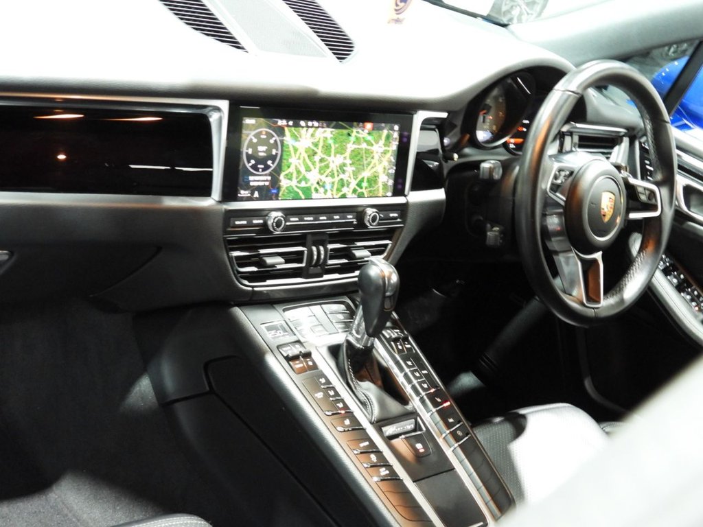 Used Porsche Macan 2019 for sale - 76610312: Photo 18