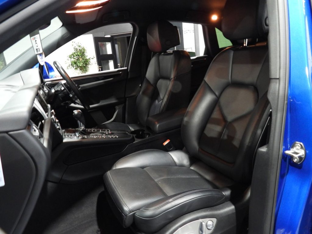 Used Porsche Macan 2019 for sale - 76610312: Photo 20