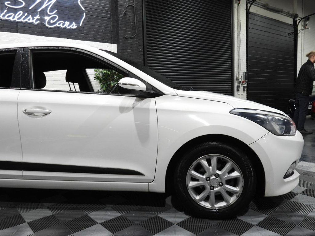Used Hyundai i20 2016 for sale - 76439291: Photo 8