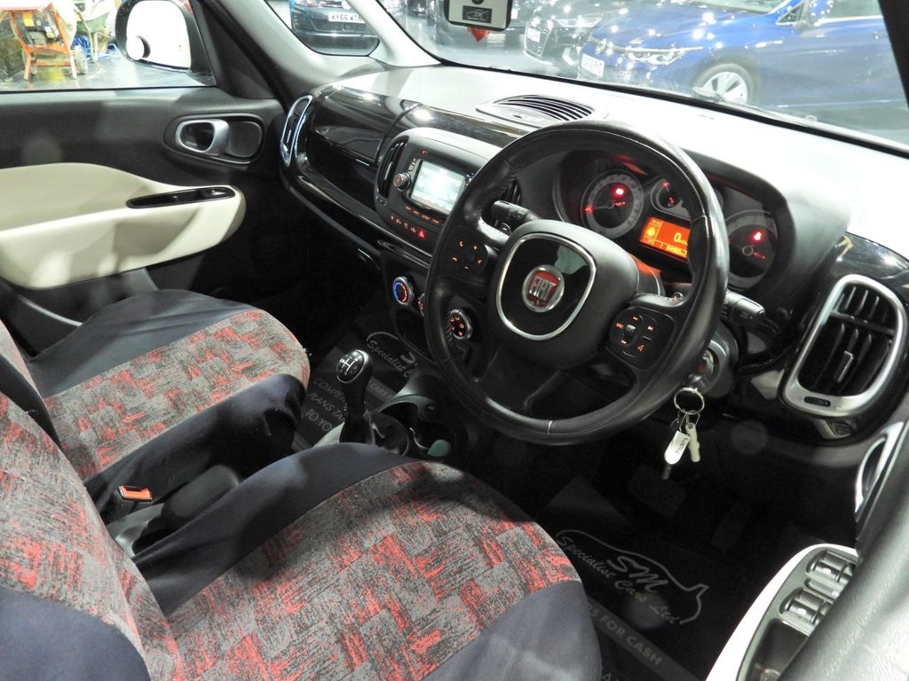 Used Fiat 500L 2016 for sale - 77470613: Photo 3