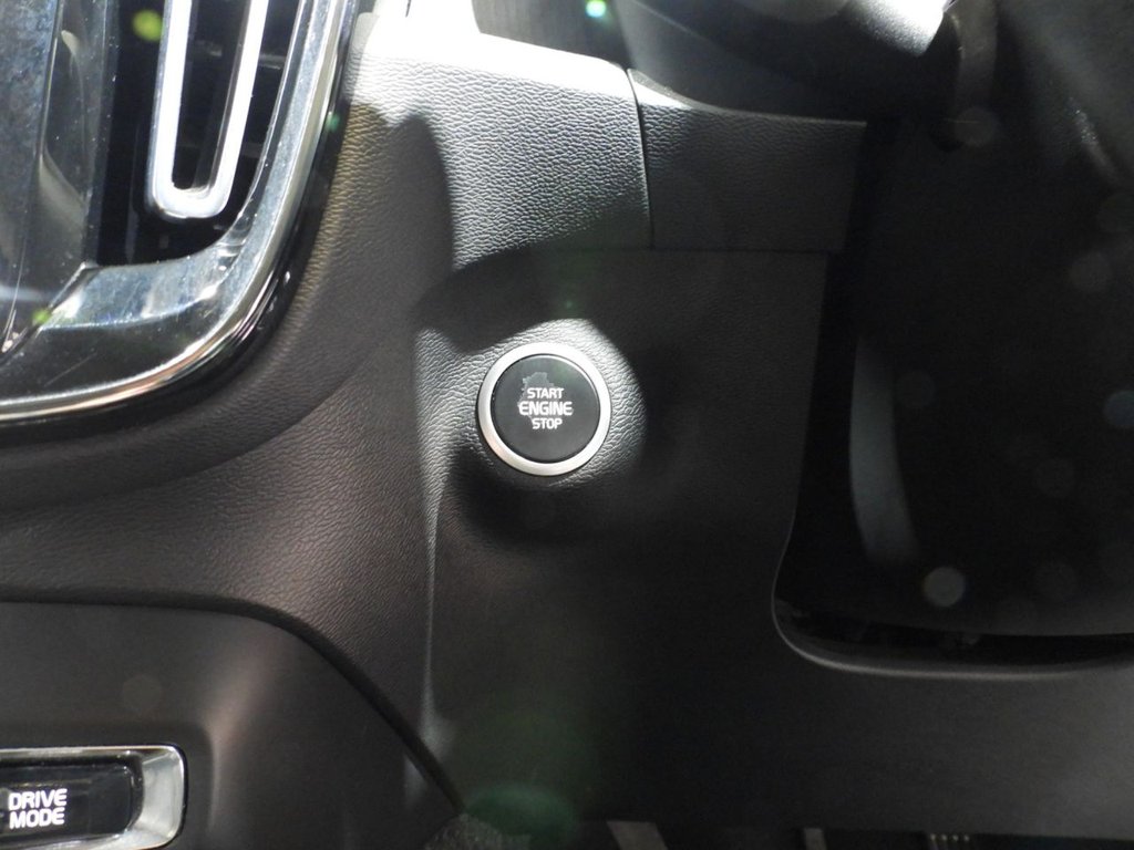 Used Volvo XC40 2021 for sale - 77967214: Photo 25