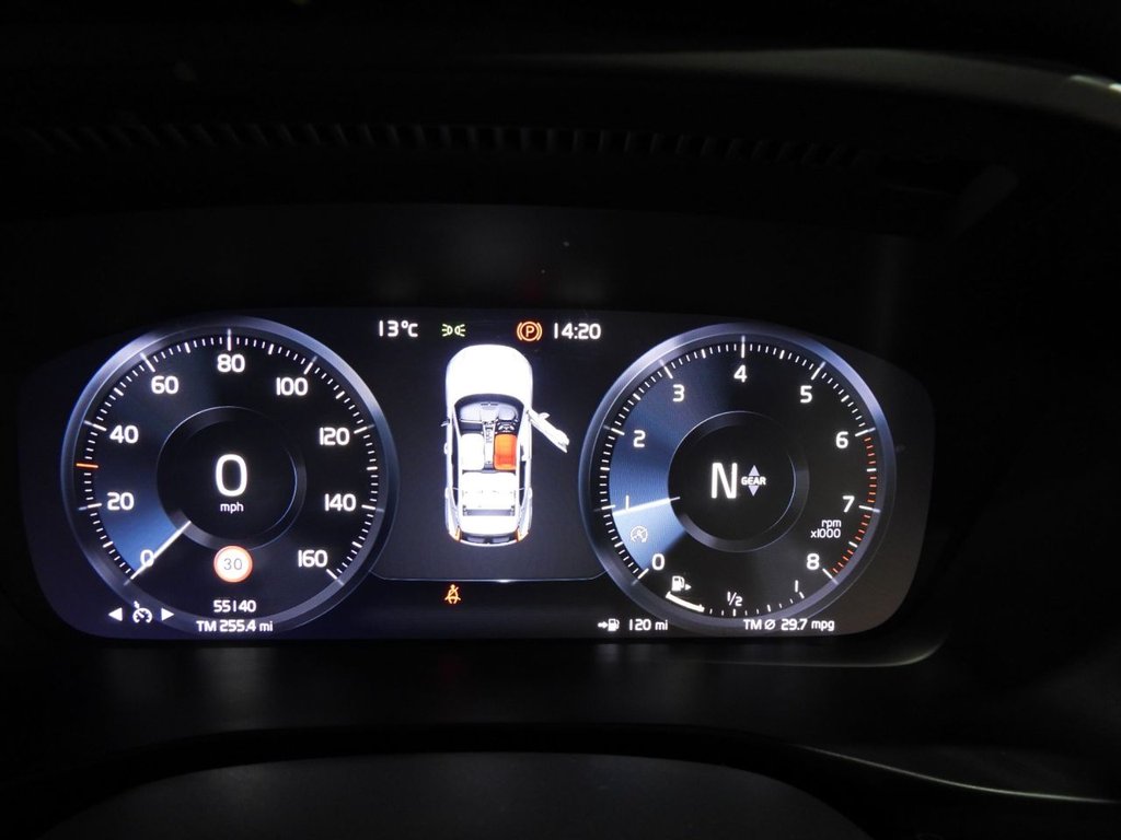 Used Volvo XC40 2021 for sale - 77967214: Photo 29