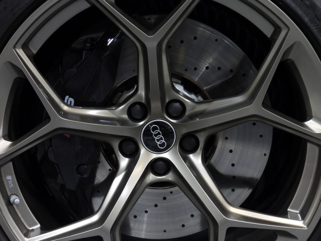 Used Audi RS6 Avant 2024 for sale - 76139946: Photo 46