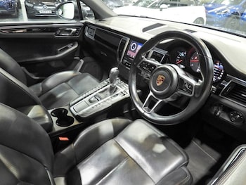 Used Porsche Macan 2016 for sale - 79363684: Photo