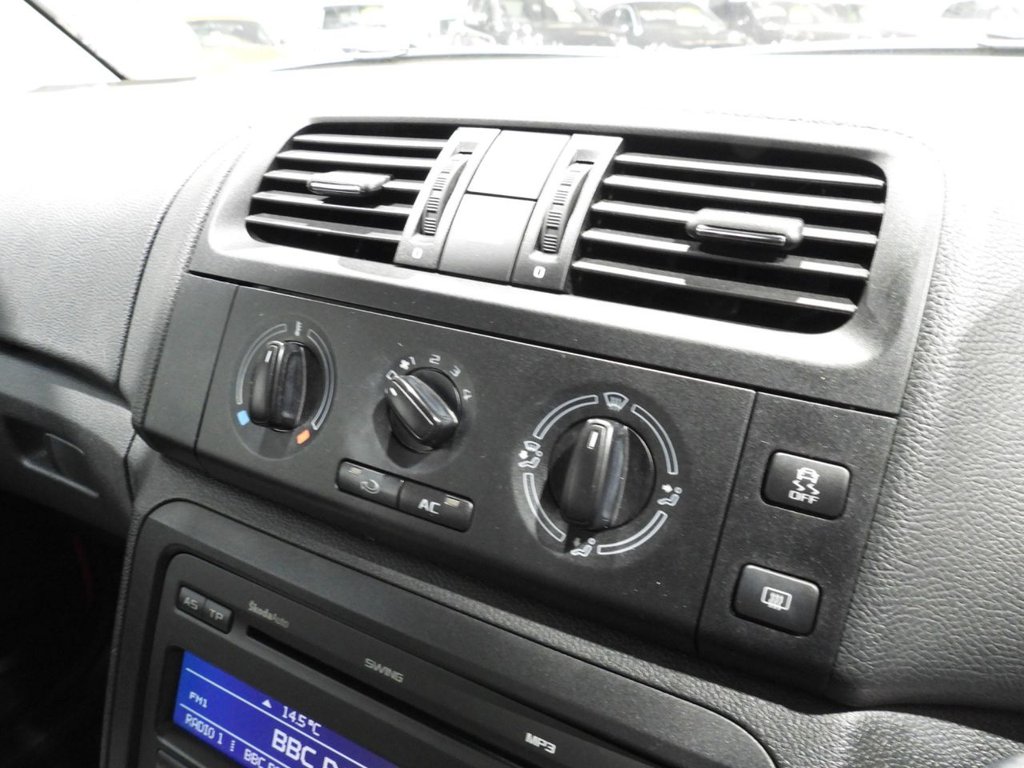 Used Skoda Fabia 2010 for sale - 76434466: Photo 34