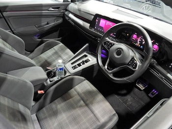 Used Volkswagen Golf 2020 for sale - 78557437: Photo