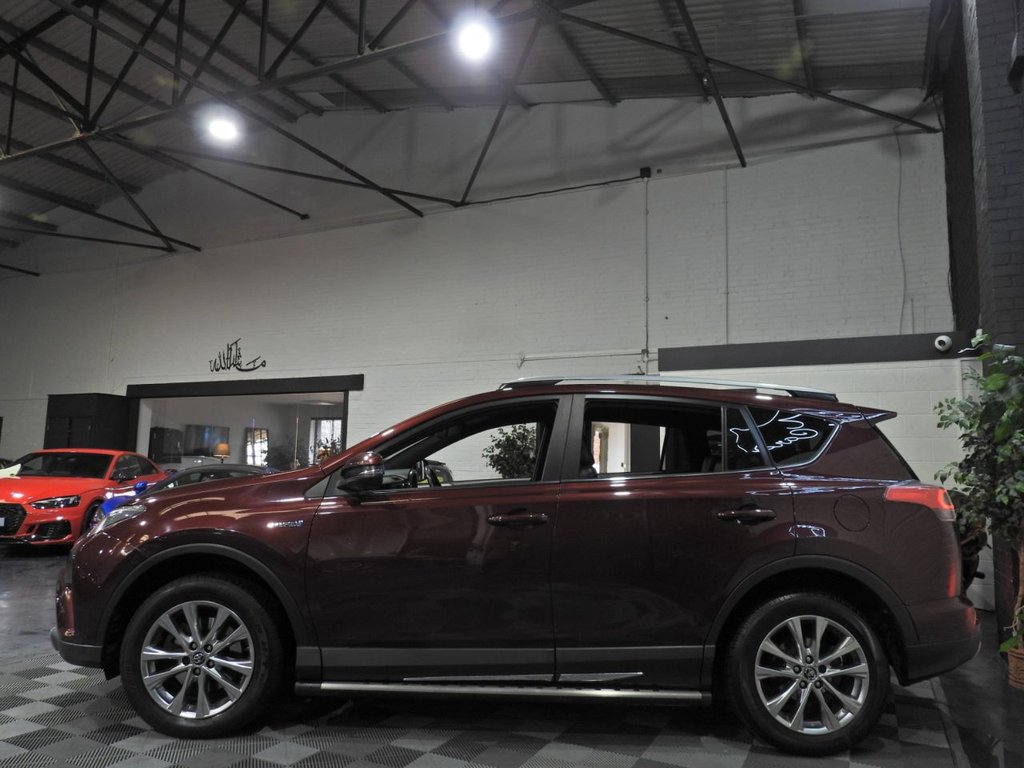 Used Toyota RAV4 2017 for sale - 77507977: Photo 13