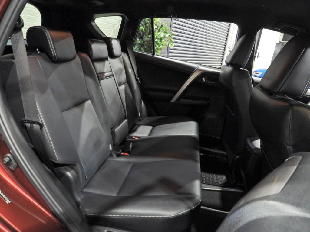 Used Toyota RAV4 2017 for sale - 77507977: Photo 19