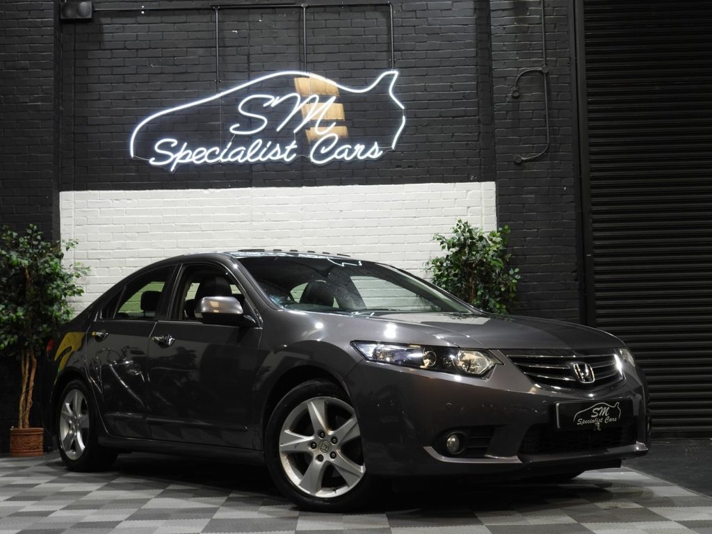 Used Honda Accord 2014 for sale - 76080880: Photo 1