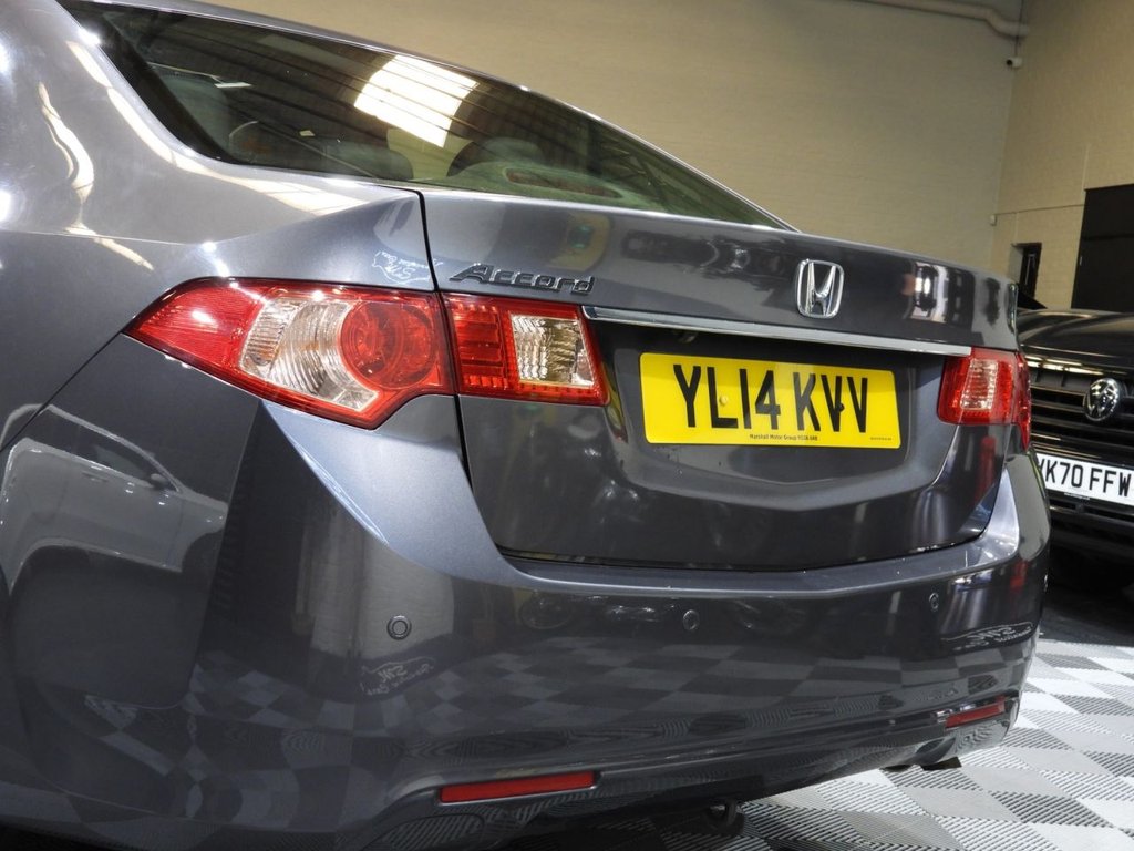 Used Honda Accord 2014 for sale - 76080880: Photo 26