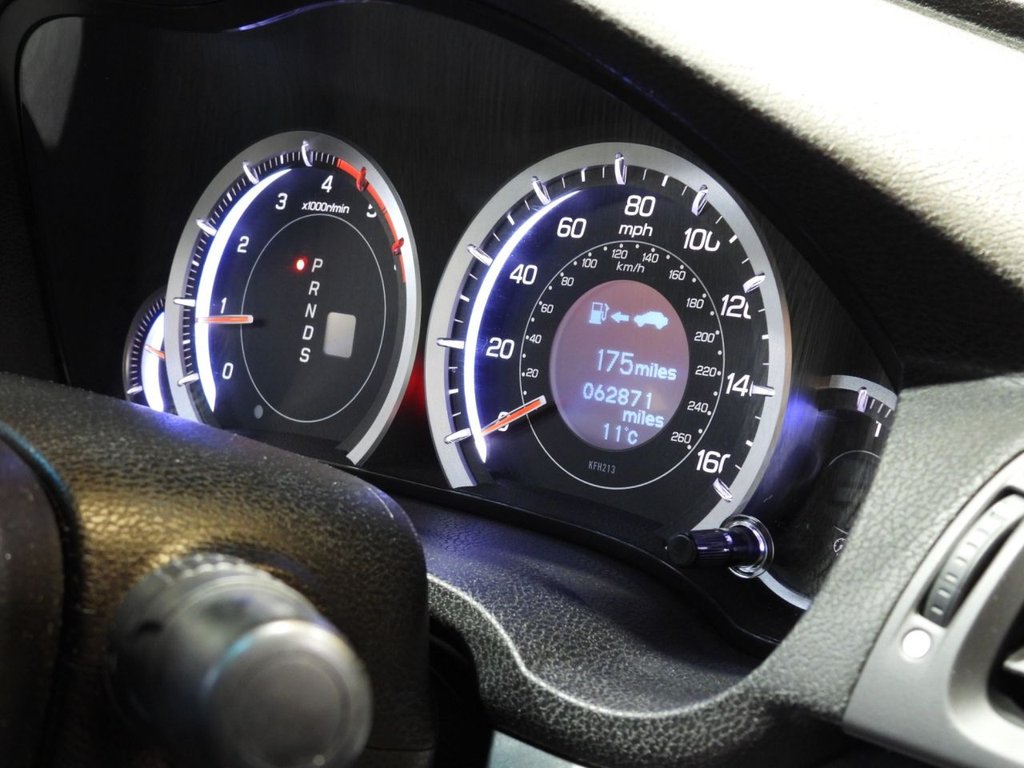 Used Honda Accord 2014 for sale - 76080880: Photo 27