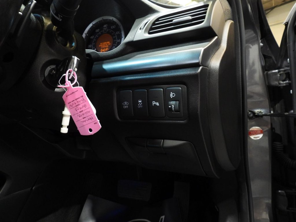 Used Honda Accord 2014 for sale - 76080880: Photo 30