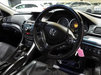 Used Honda Accord 2014 for sale - 76080880: Photo
