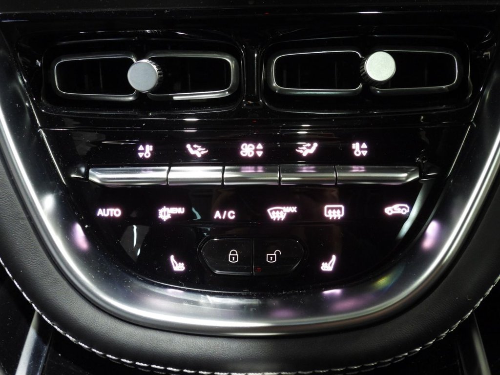 Used Aston Martin DBX 2022 for sale - 76848219: Photo 49