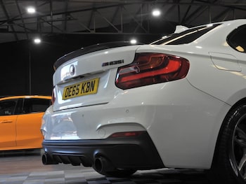 Used BMW 2 Series 2015 for sale - 77991024: Photo