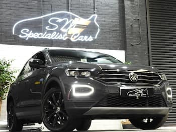Used Volkswagen T-Roc 2021 for sale - 79738071: Photo