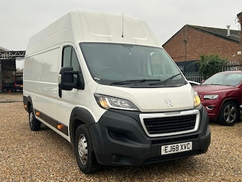 Used Peugeot Boxer 2018 for sale - 77056302: Photo