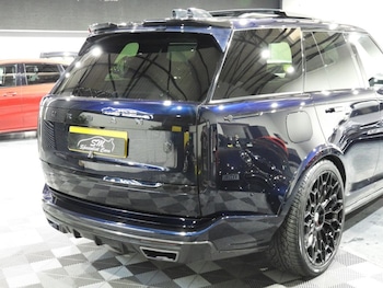 Used Land Rover Range Rover 2023 for sale - 78153520: Photo