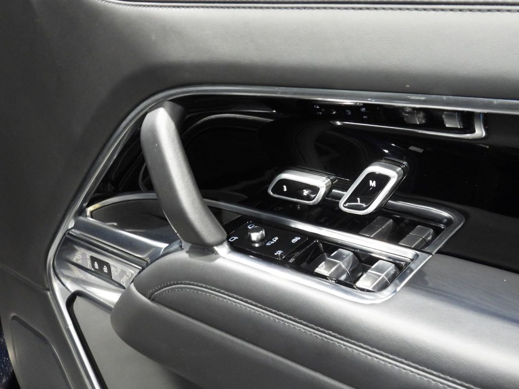 Used Land Rover Range Rover 2023 for sale - 78153520: Photo 49