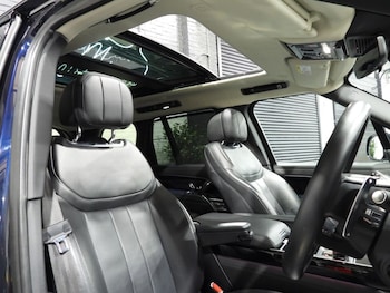 Used Land Rover Range Rover 2023 for sale - 78153520: Photo