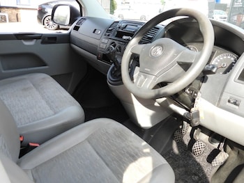 Used Volkswagen Transporter 2013 for sale - 79409641: Photo