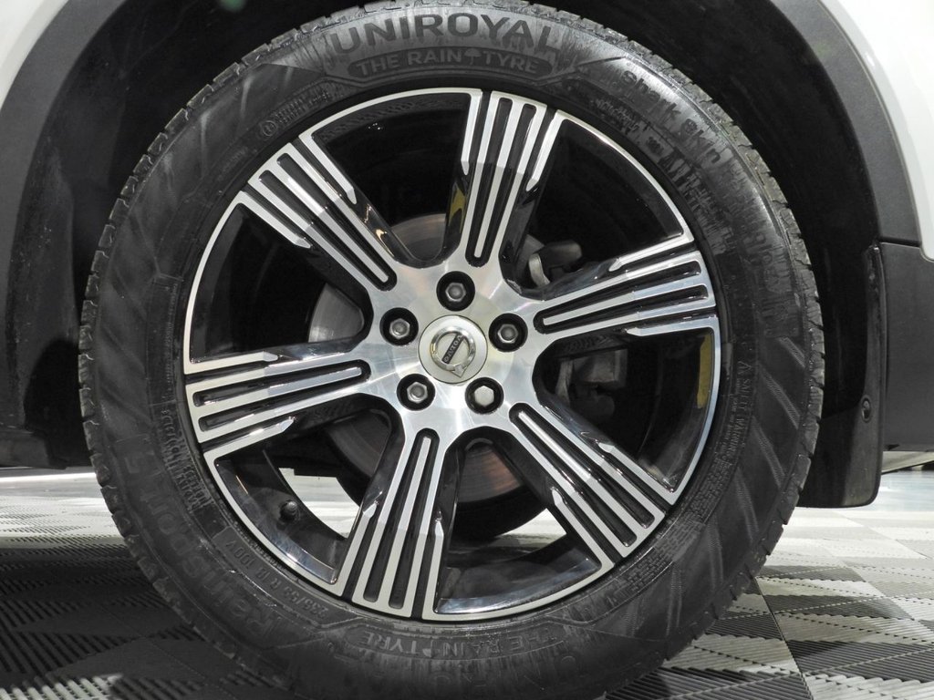 Used Volvo XC40 2021 for sale - 77835448: Photo 14