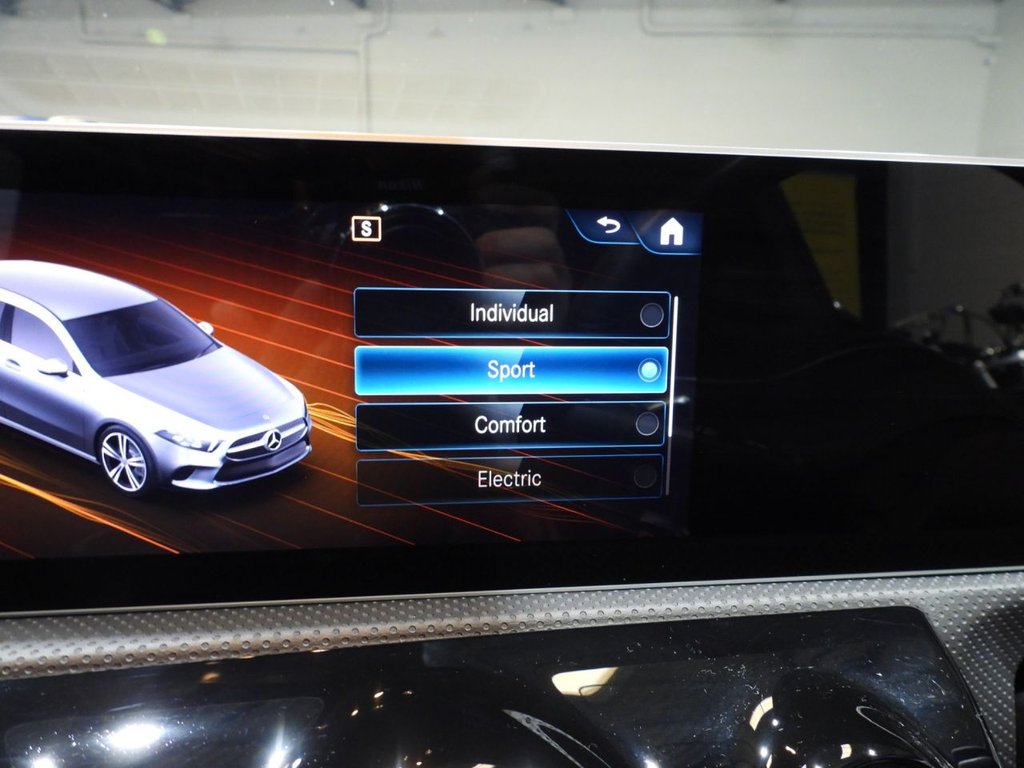 Used Mercedes-Benz A-Class 2020 for sale - 76396267: Photo 37