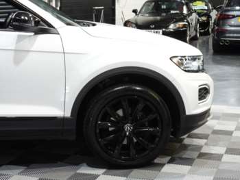 Used Volkswagen T-Roc 2020 for sale - 75287265: Photo