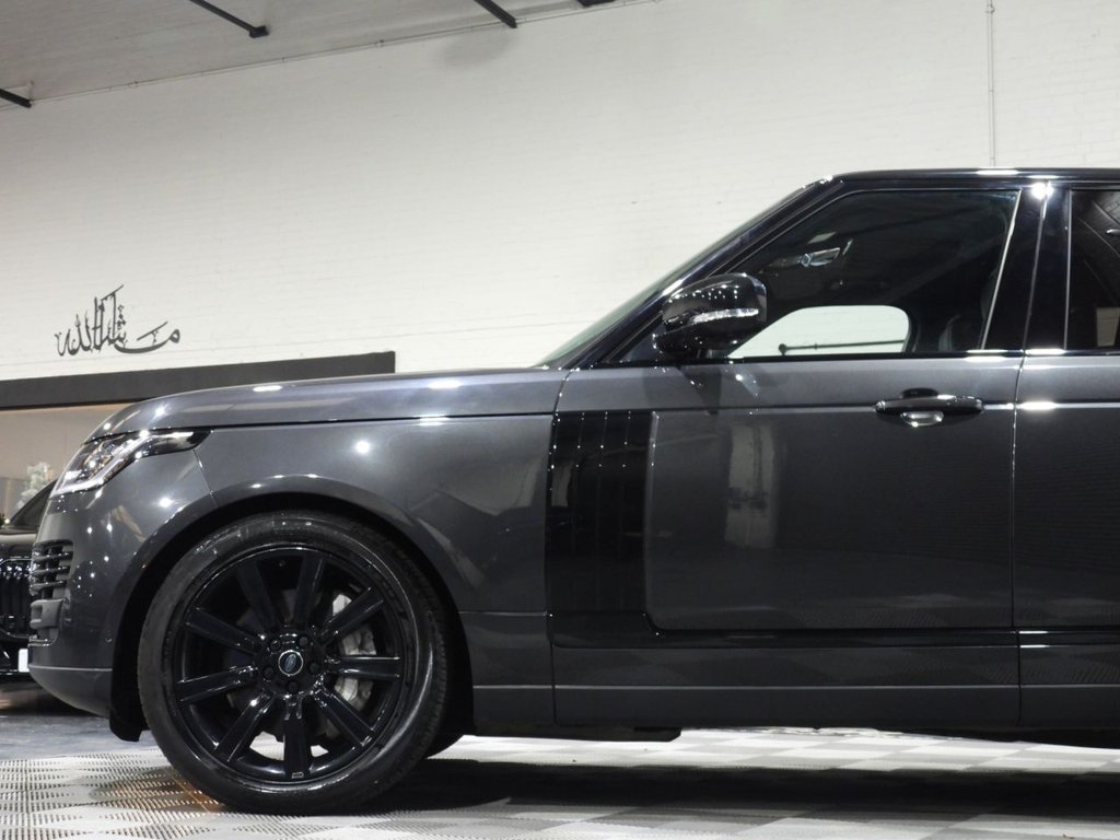 Used Land Rover Range Rover 2019 for sale - 76883412: Photo 2