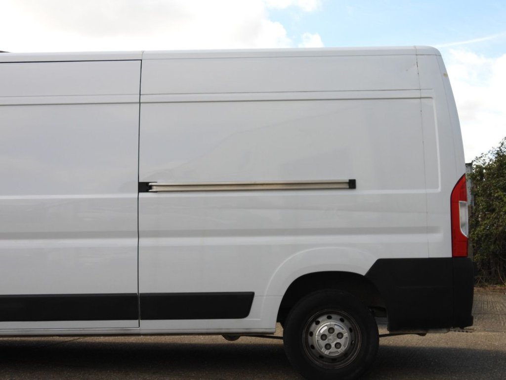 Used Vauxhall Movano 2024 for sale - 78097031: Photo 3