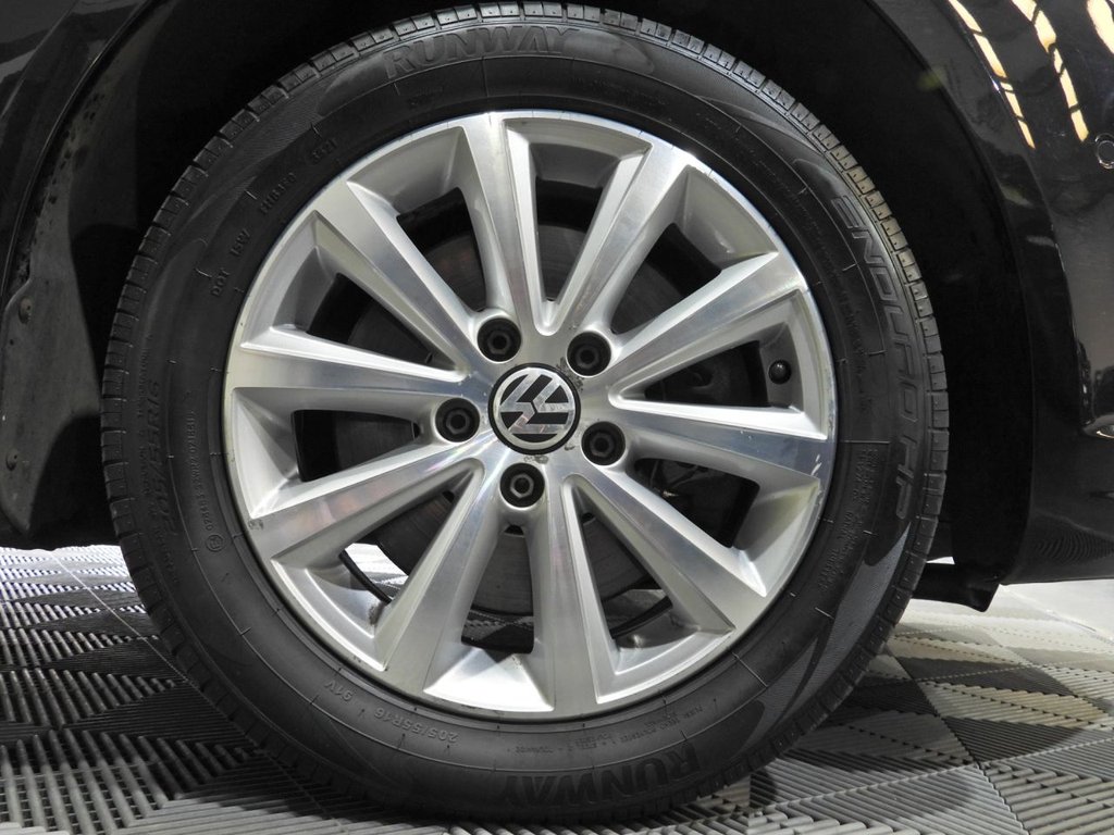 Used Volkswagen Touran 2012 for sale - 77967153: Photo 13