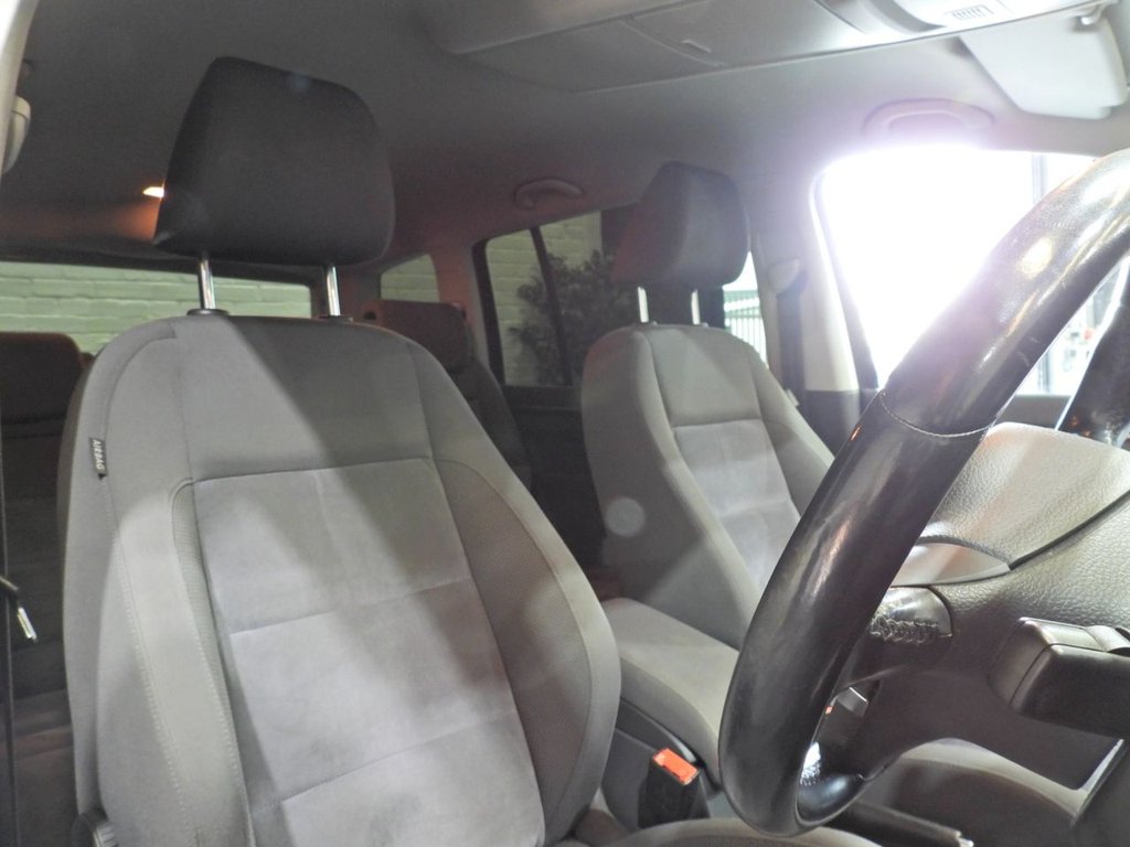 Used Volkswagen Touran 2012 for sale - 77967153: Photo 28