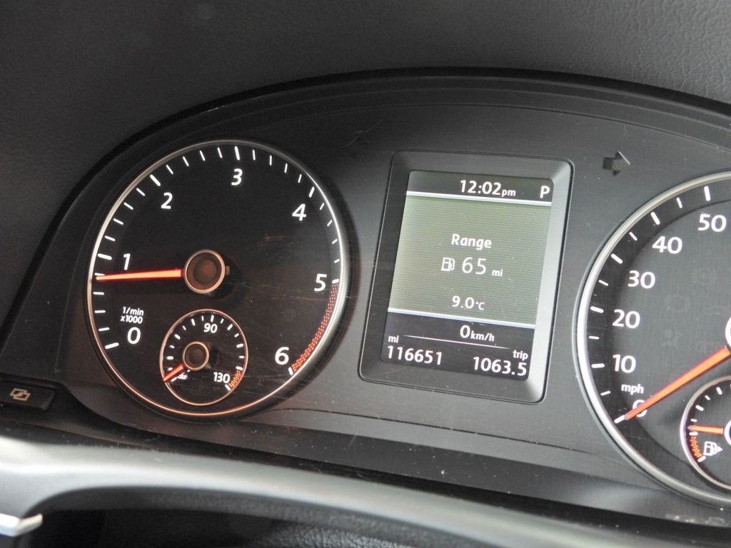 Used Volkswagen Touran 2012 for sale - 77967153: Photo 30