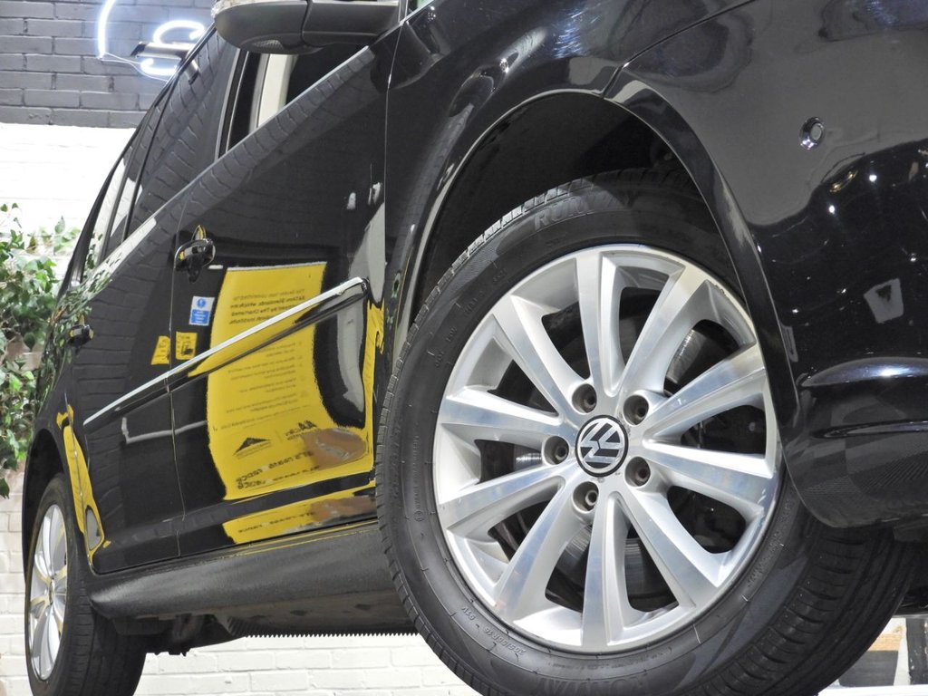 Used Volkswagen Touran 2012 for sale - 77967153: Photo 7