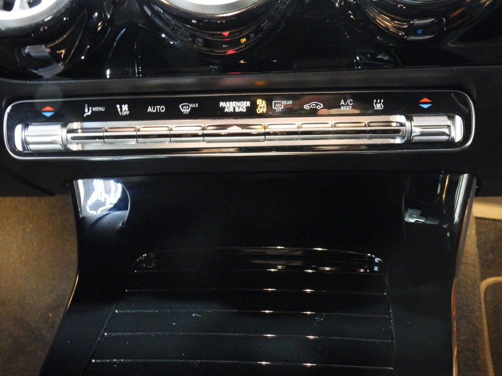 Used Mercedes-Benz CLA 2022 for sale - 76474665: Photo 31