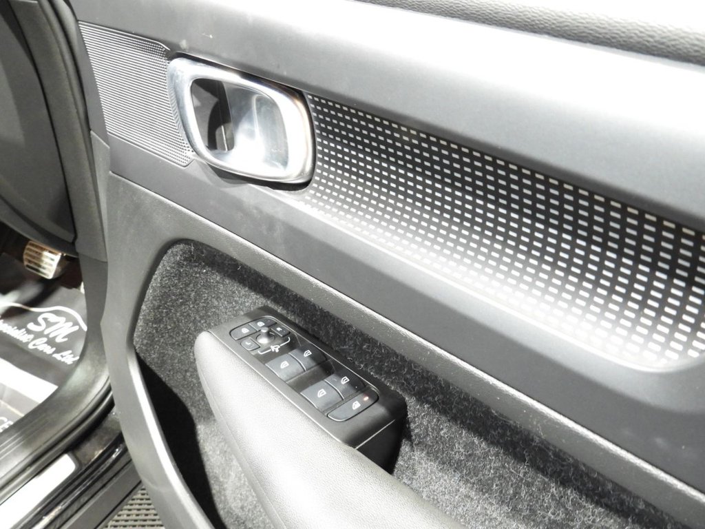 Used Volvo XC40 2020 for sale - 77200336: Photo 32