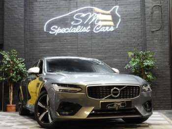 2018 (18) - 2.0 D5 PowerPulse R DESIGN 4dr AWD Geartronic