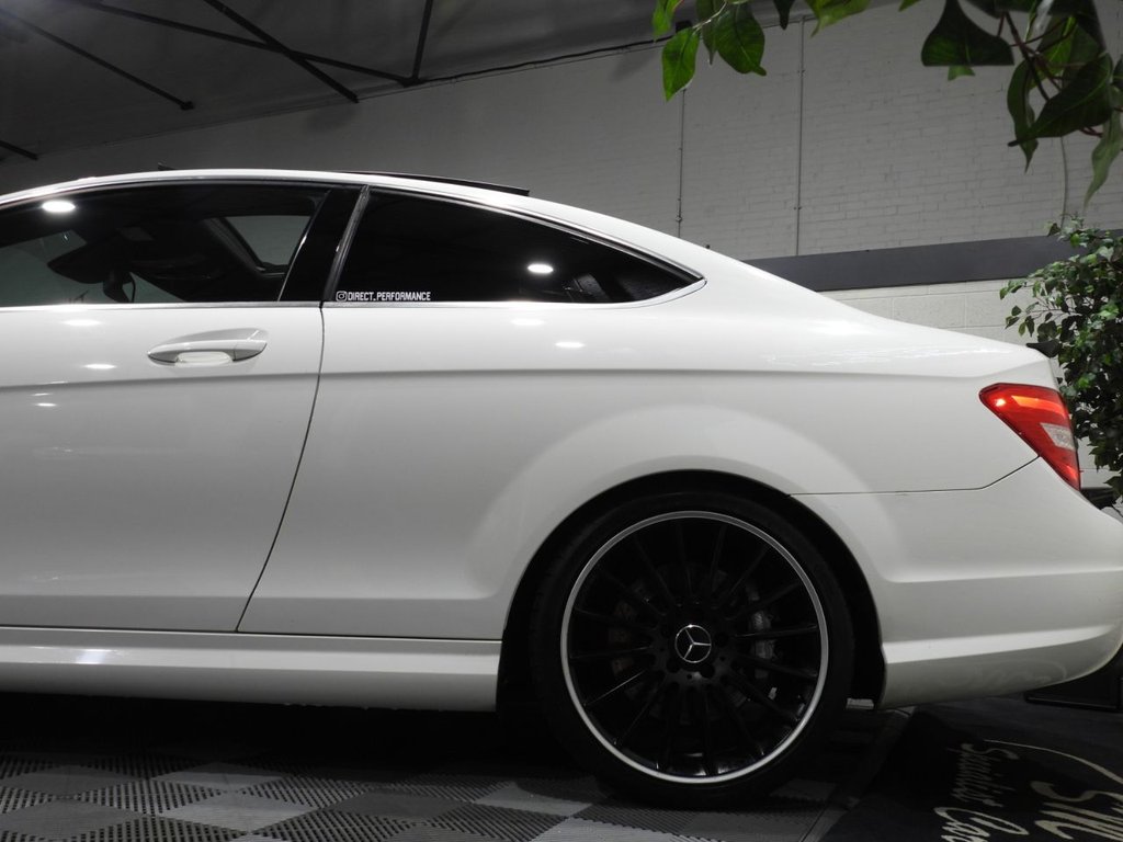 Used Mercedes-Benz C Class 2014 for sale - 77065180: Photo 13