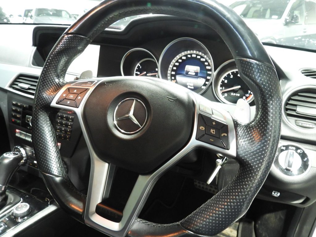 Used Mercedes-Benz C Class 2014 for sale - 77065180: Photo 29