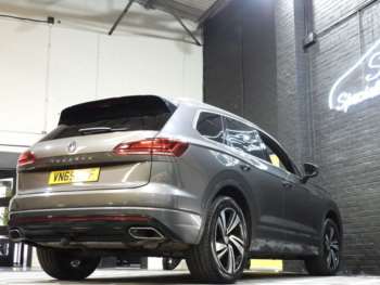 Used Volkswagen Touareg 2019 for sale - 74469936: Photo