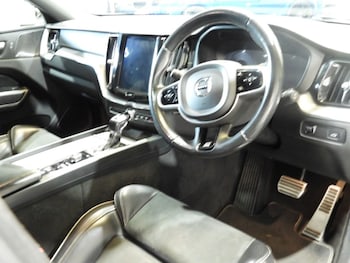Used Volvo XC60 2019 for sale - 78682525: Photo