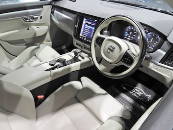 Used Volvo S90 2020 for sale - 77212671: Photo