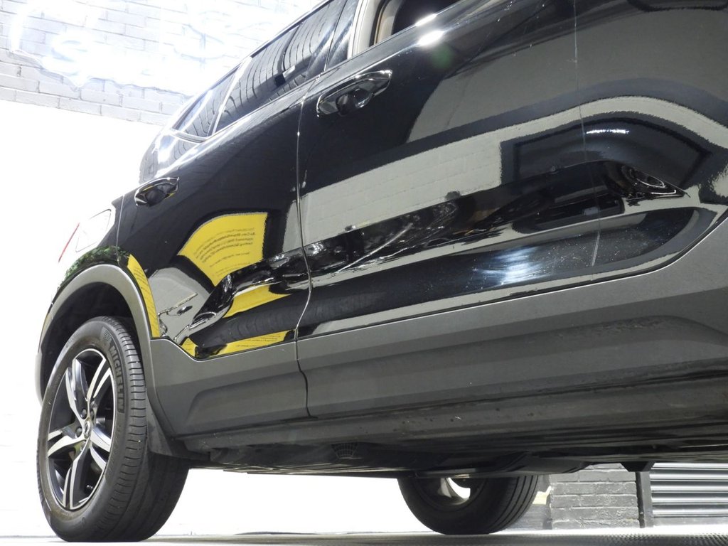 Used Volvo XC40 2021 for sale - 76119307: Photo 14
