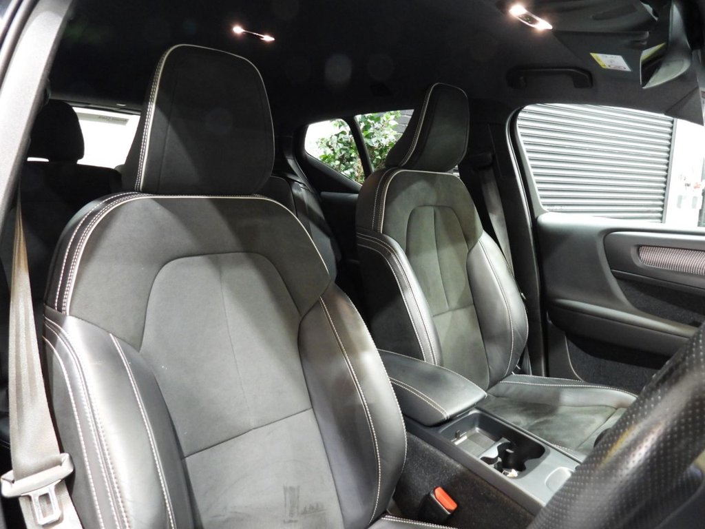 Used Volvo XC40 2021 for sale - 76119307: Photo 30