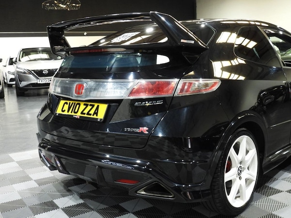 Used Honda Civic 2010 for sale - 76098249: Photo 20