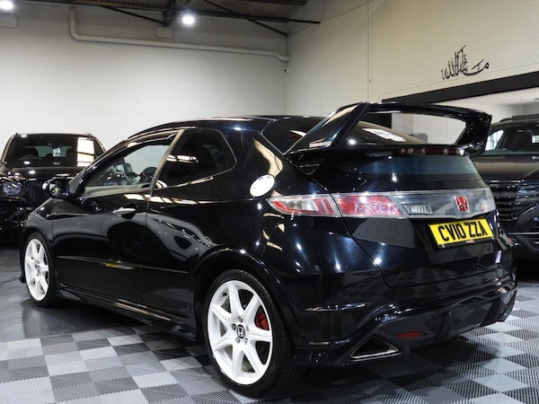 Used Honda Civic 2010 for sale - 76098249: Photo 24
