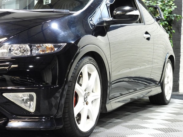 Used Honda Civic 2010 for sale - 76098249: Photo 8