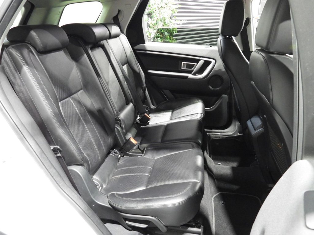 Used Land Rover Discovery Sport 2016 for sale - 76783889: Photo 16