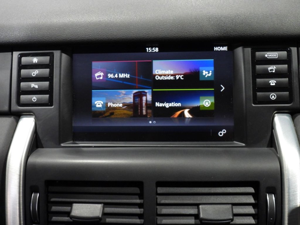 Used Land Rover Discovery Sport 2016 for sale - 76783889: Photo 24